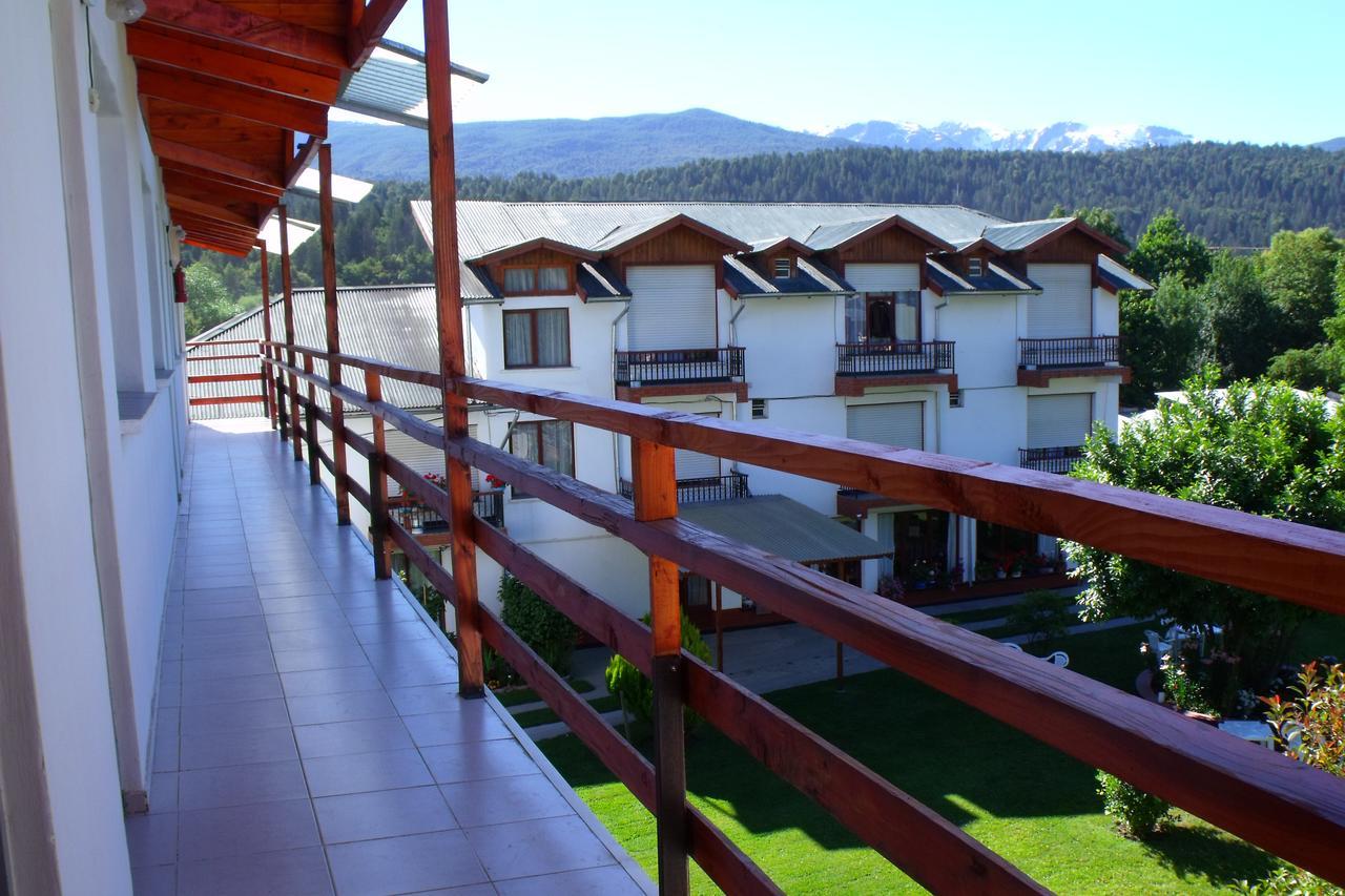 Hotel Luz De Luna El Bolson Luaran gambar