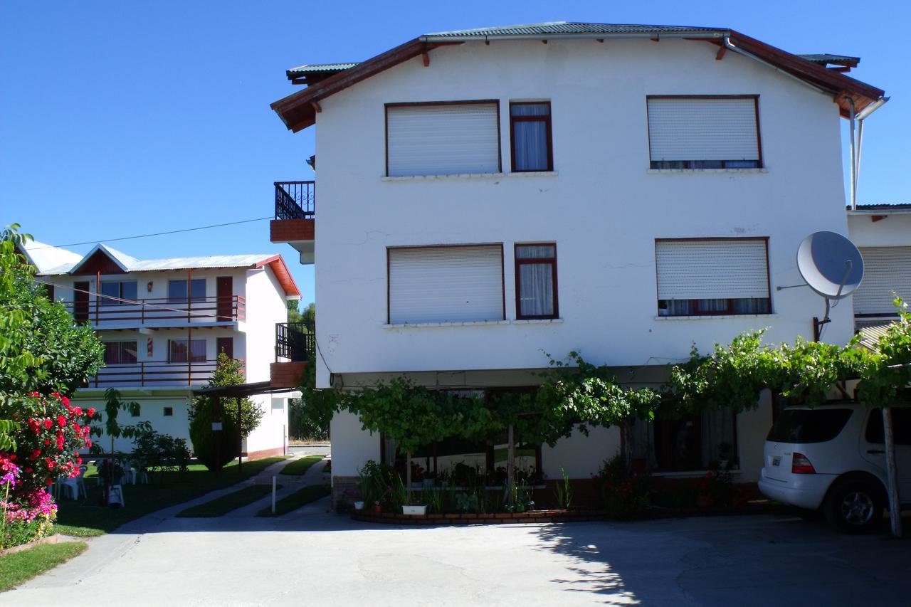 Hotel Luz De Luna El Bolson Luaran gambar